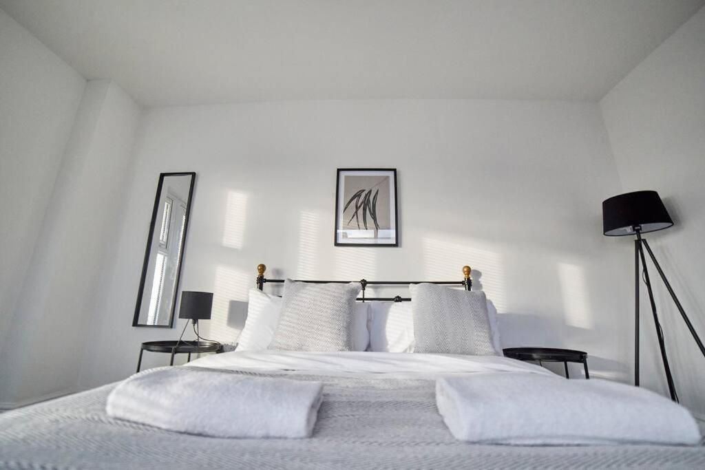 High Spec Spacious 2Bd Apt, Parking, Nr Newcastle Гейтсхед Екстериор снимка