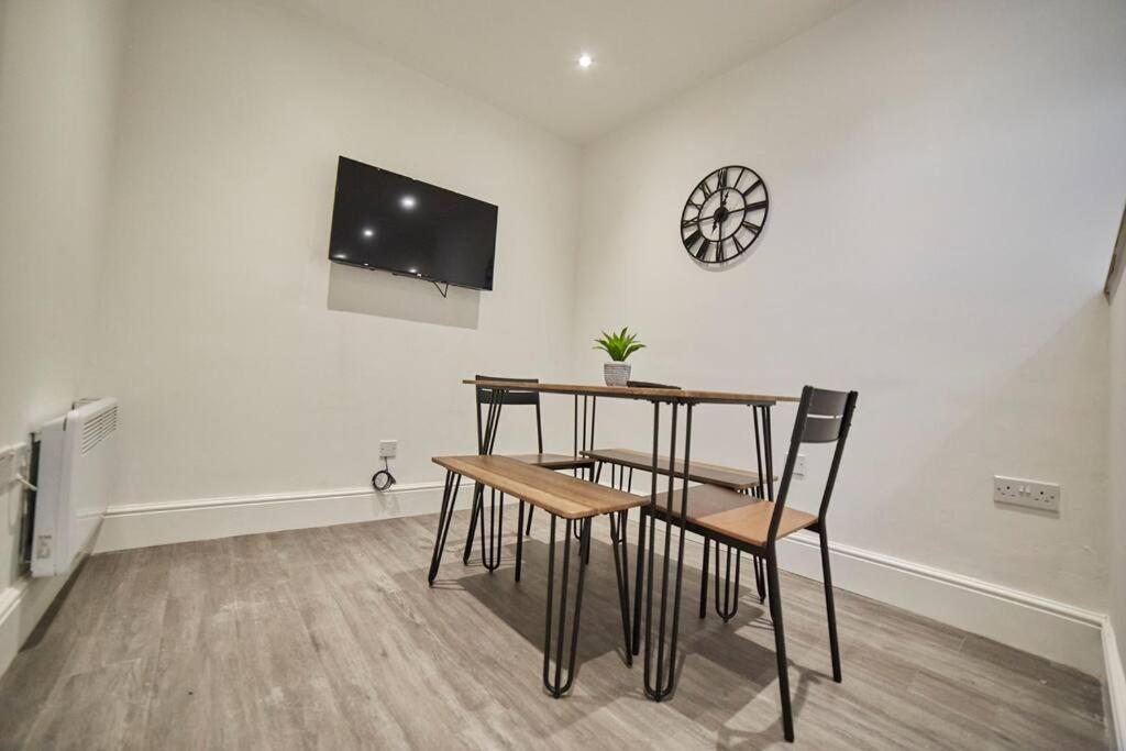 High Spec Spacious 2Bd Apt, Parking, Nr Newcastle Гейтсхед Екстериор снимка